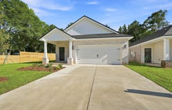 102 Horizon Way, Crestview, FL 32539