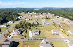 304 Benstone Drive NE, Calhoun, GA 30701