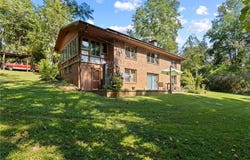 707 Campbell Town Road, Walhalla, SC 29691
