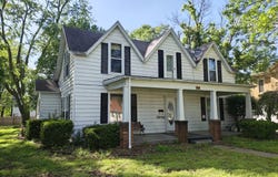 713 Gulf, Lamar, MO 64759