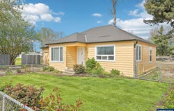4055 Silverton Rd NE, Salem, OR 97305