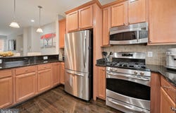 27 YOGURT Lane, BALTIMORE, MD 21231