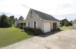 1057 Cole Thomas Road, McComb, MS 39648