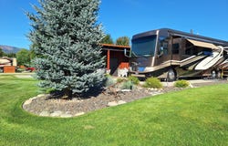 8 Bogie Ln, Blanchard, ID 83804