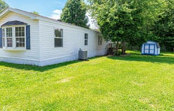 292 Bubble Loo Road, Cloverdale, IN 46120