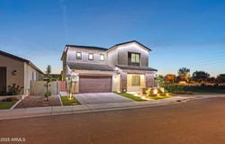 5232 S COBBLESTONE Street, Gilbert, AZ 85298