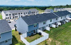 766 CARSON CIR, GROTTOES, VA 24441