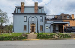 85 1st St, Leechburg, PA 15656