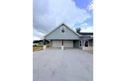 301 E San Bernard St, Brazoria, TX 77422