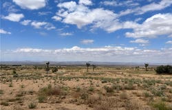 Vac/Vic Bobs Gap Rd/175 Ste, Llano, CA 93544