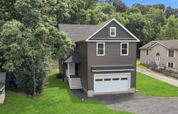 429 County Route 56, New Hampton, NY 10958