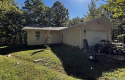 52 County Road 414, Poplar Bluff, MO 63901