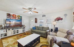 523 S Broad St, Batesville, AR 72501
