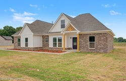 530 Cherry Tree Lane, Coldwater, MS 38618