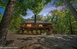 187 Radcliff Road, Bushkill, PA 18324