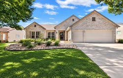 128 Crepe Myrtle Ln, Georgetown, TX 78633