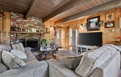208 Heliotrope, Lake Arrowhead, CA 92352