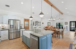 2656 River Bend Rd, Smithville, TX 78957