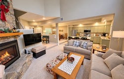 9064 Aspen Dr, Seven Springs Resort, PA 15622