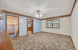 16924 Heller Lane, St Robert, MO 65584