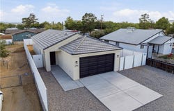 3158 E Suffock Avenue, Kingman, AZ 86409
