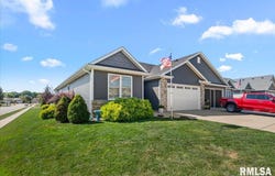 4820 CHESTNUT Drive, Springfield, IL 62711