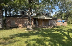 3943 Meadowlane Drive, Jackson, MS 39206