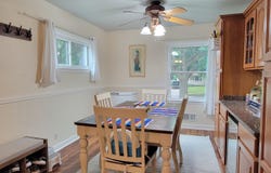 2430 E Denton Ave, Saint Francis, WI 53235
