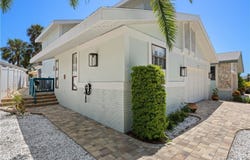 5248 S Riverview Circle, Homosassa, FL 34448