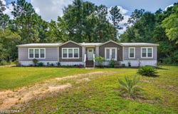 3325 Eagle Court, Chipley, FL 32428