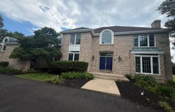 25 SANDTRAP Circle, WARMINSTER, PA 18974