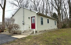 1 Middlesex Drive, Fredonia, NY 14063