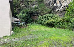 1235 Evergreen Ave, Millvale, PA 15209