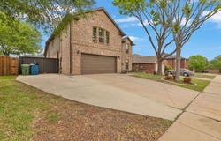 317 Benton Drive, Roanoke, TX 76262
