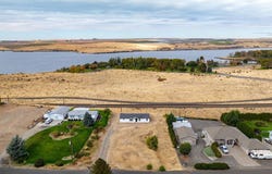 117 Lakeview Dr., Burbank, WA 99323