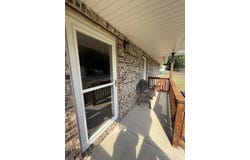 911 E 10th Street, Mountain Grove, MO 65711