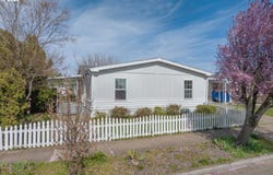 538 LOCHAVEN Ave, Springfield, OR 97477