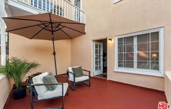 2001 Holly Hill Ter, Los Angeles, CA 90068