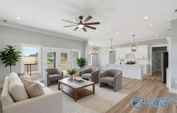 100 Hummingbird Way, Killen, AL 35645