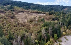 250 Sanicula Rd, Mad River, CA 95552