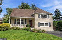 2570 ROSEWOOD Avenue, ABINGTON, PA 19001