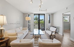 90 Edgewater Dr, Coral Gables, FL 33133