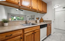 1540 Center Rd, Novato, CA 94947