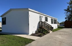 89 Robin Road, Beecher, IL 60401