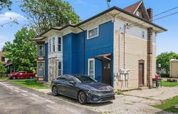 102 N Maple Street, Sturgis, MI 49091