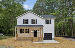 790 Glebe Road, Mathews, VA 23109