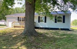 610 Engle Drive, Mc Arthur, OH 45651