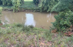 Dawn Rd, Lebanon, MO 65536