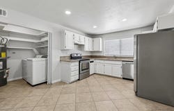 465 E Bradley Avenue, El Cajon, CA 92021