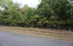 1935 Live Oak Drive, Kingston, OK 73439